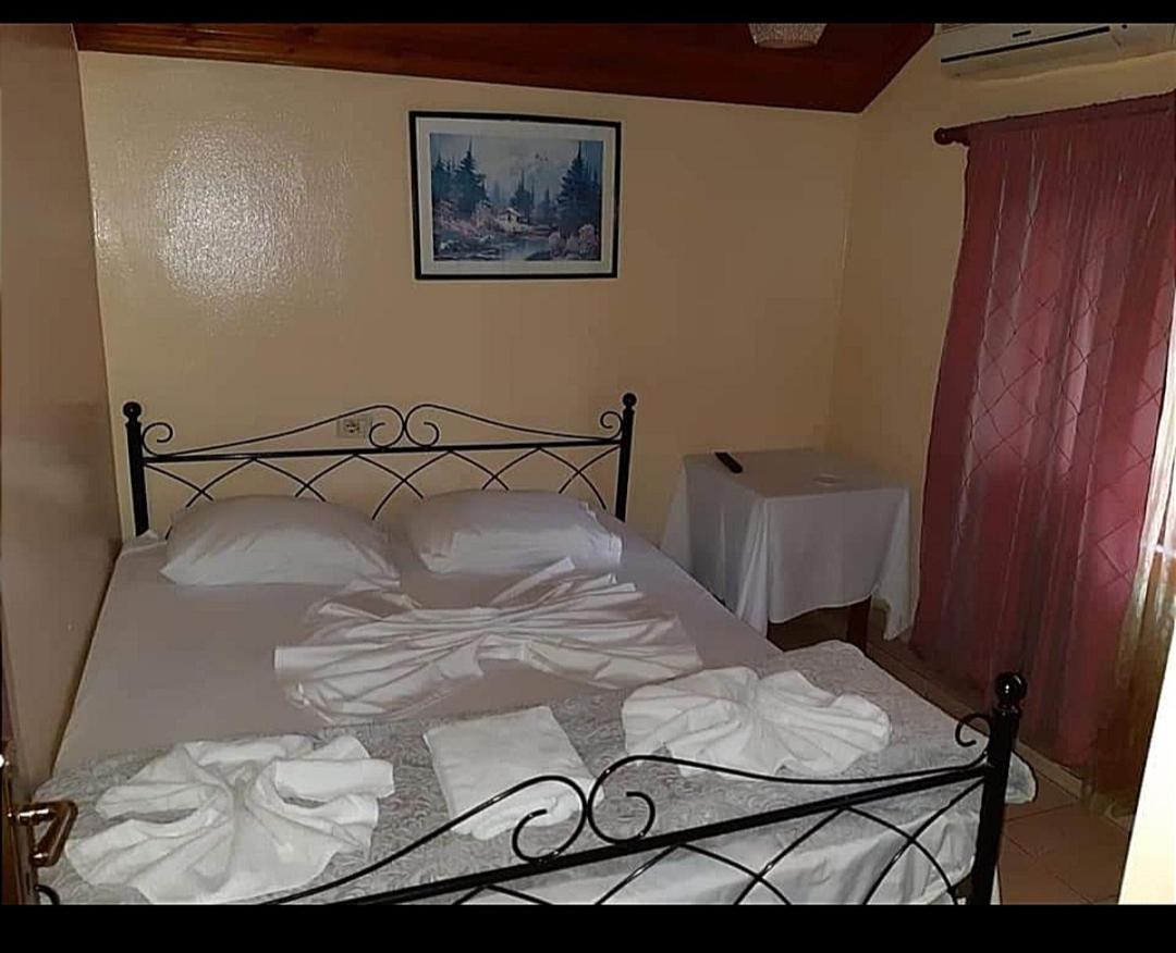 Dafina Hotel 티라나 외부 사진