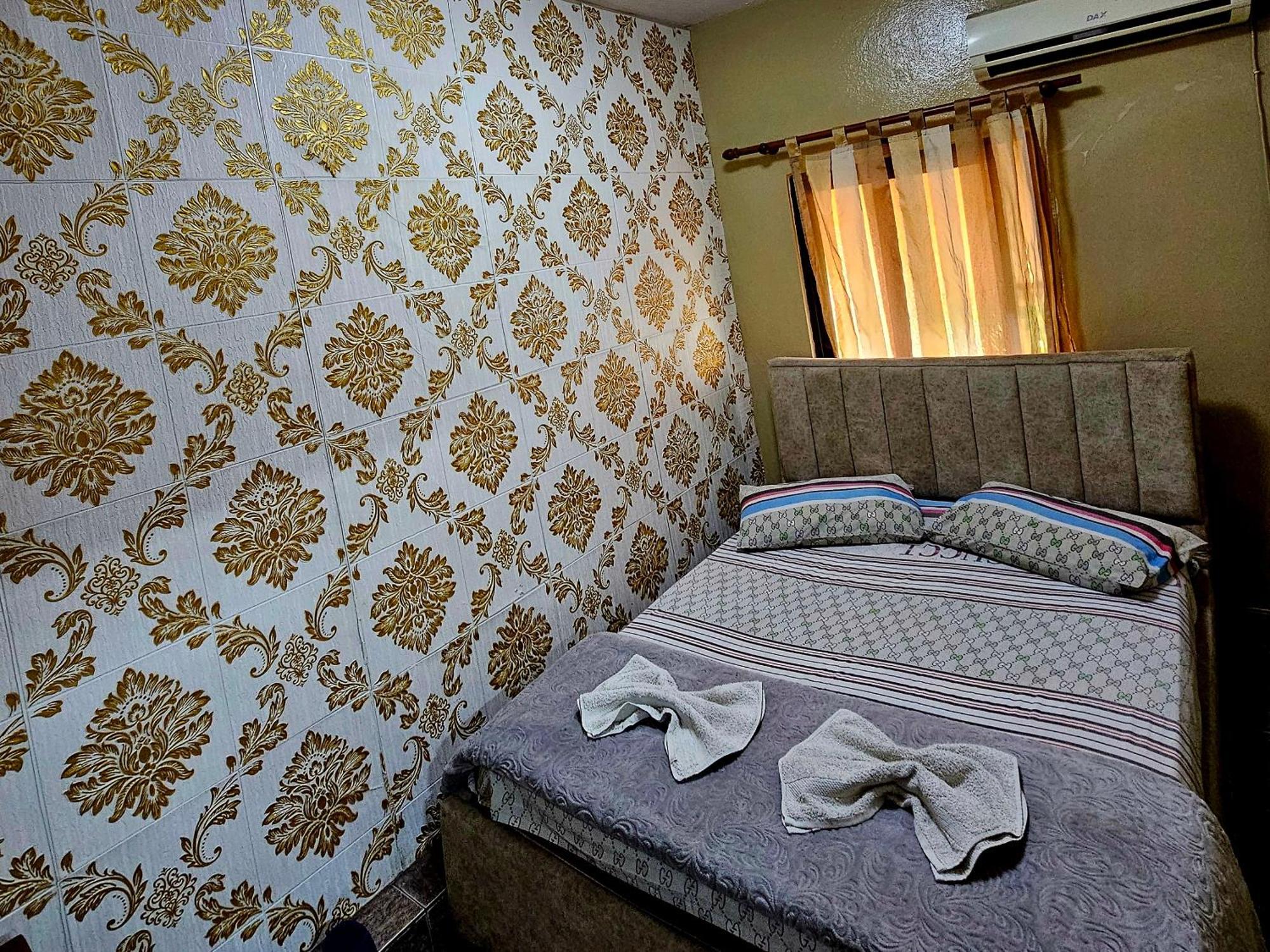 Dafina Hotel 티라나 객실 사진