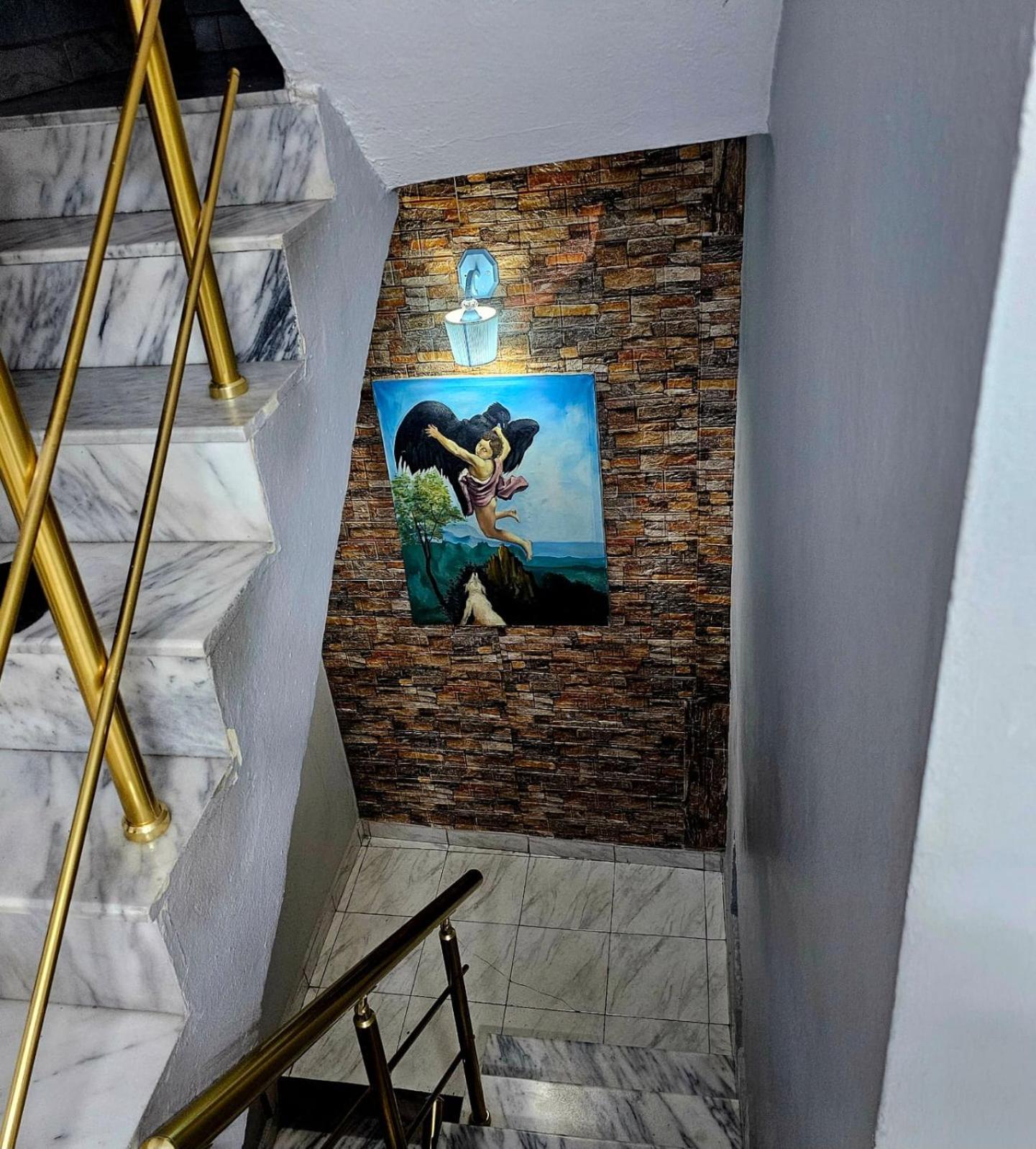 Dafina Hotel 티라나 외부 사진