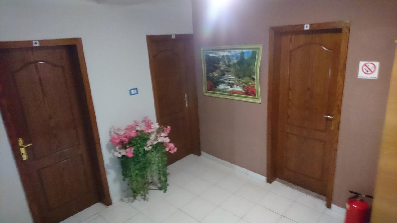 Dafina Hotel 티라나 외부 사진