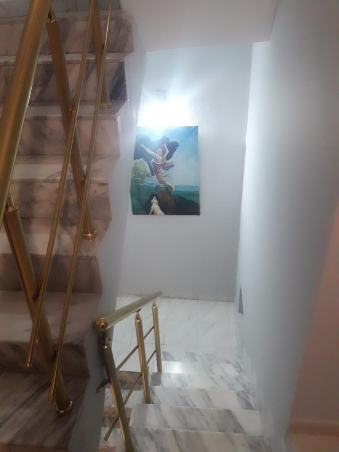Dafina Hotel 티라나 외부 사진